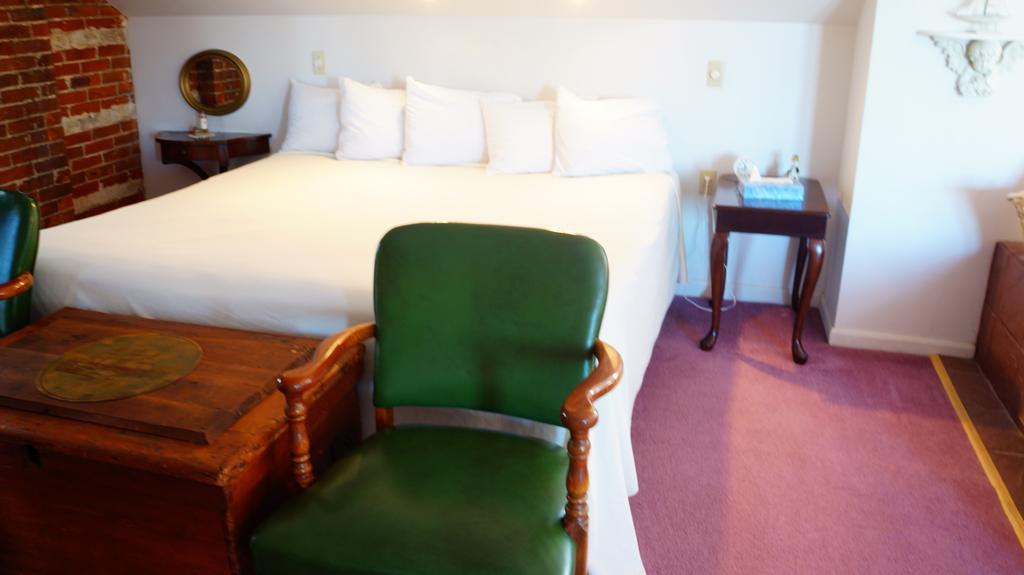 Harbor Haus Inn & Suites Hermann Cameră foto
